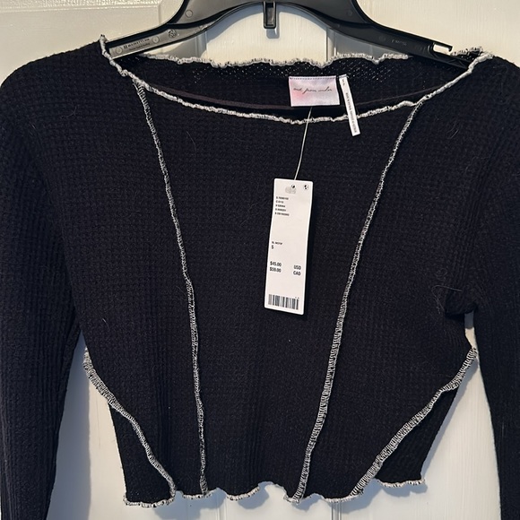 NWT Urban Outfitters Black Motif waffle cropped shirt - Picture 5 of 8